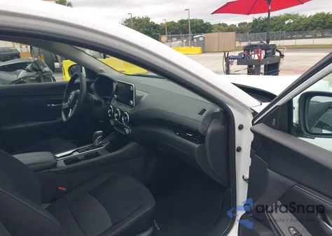 2025 Nissan Sentra Sv z USA, uszkodzony, nr VIN 3N1AB8CV9SY374087